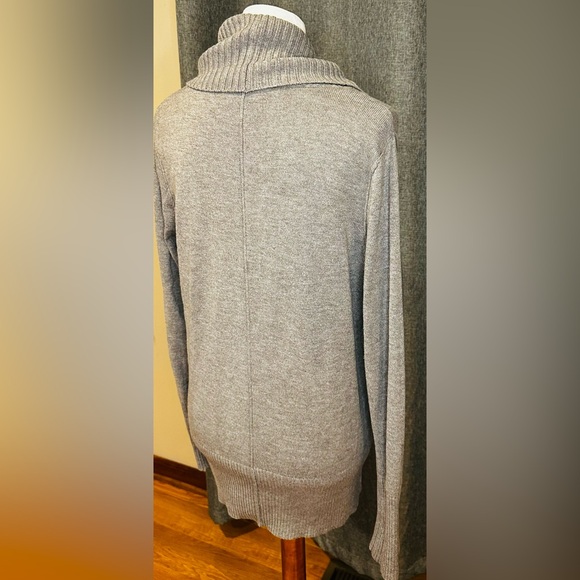 LOFT Soft Heather Gray Cowl Neck Sweater - Picture 9 of 11